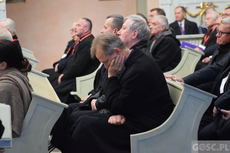 W Paradyżu trwa sesja robocza I Synodu Diecezji Zielonogórsko-Gorzowskiej