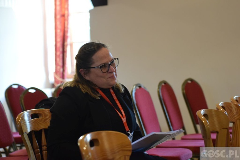 Synodalna praca w grupach