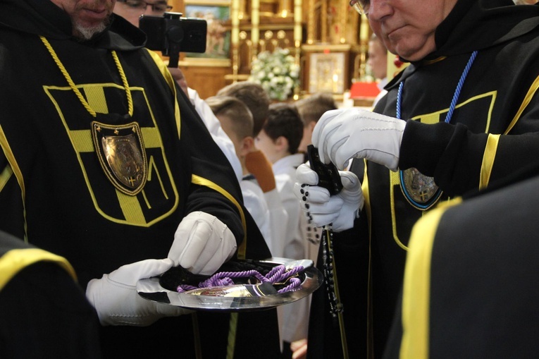 Jurków k. Limanowej. Nowa chorągiew Zakonu Rycerzy św. Jana Pawła II
