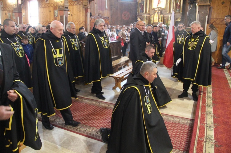 Jurków k. Limanowej. Nowa chorągiew Zakonu Rycerzy św. Jana Pawła II