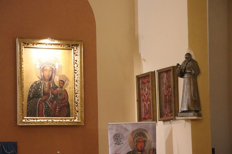 Wałbrzych. U św. Franciszka znów wielbili