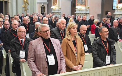 Zanim uczestnicy spotkali się w auli na obradach, wołali o Ducha Świętego w kościele seminaryjnym.