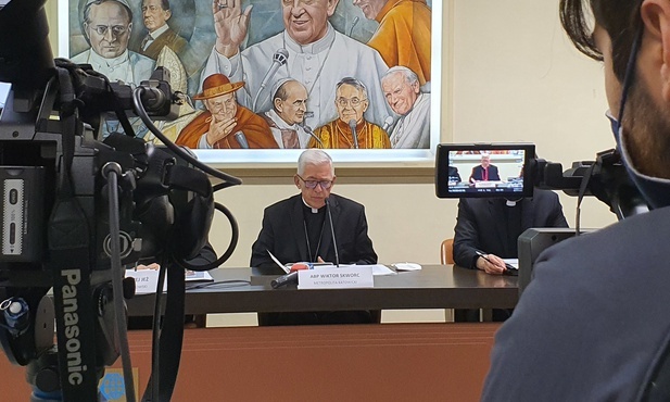 Abp Skworc po wizycie w Sekretariacie Stanu: zachęceni do otwartego dialogu ze wszystkimi