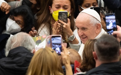 Ansa: Papież Franciszek przyjął trzecią dawkę szczepionki przeciw Covid-19