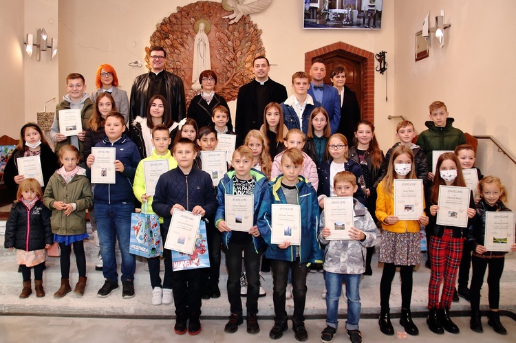 Brzesko. Wręczenie nagród w konkursie fotograficznym