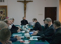 Rada reprezentuje prezbiterium diecezji i wspiera ordynariusza w kierowaniu diecezją.