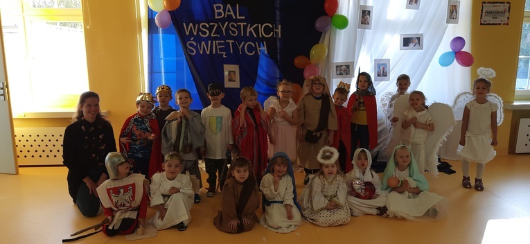 Bal świętych w Salezie