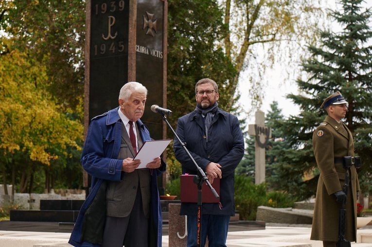 Pomnik "Gloria Victis" pod opieką Muzeum Powstania Warszawskiego 