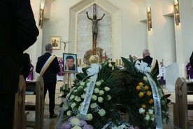 Msza św. pogrzebowa ks. Leszka Szuby w kościele bł. Piotra Jerzego Frassatiego.