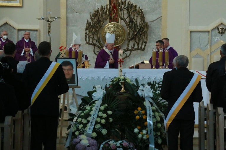 Pogrzeb ks. Leszka Szuby