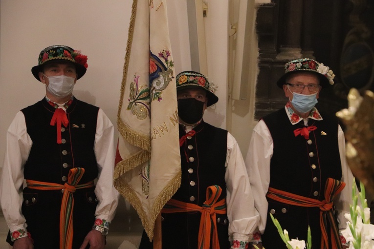 Msza św. w 1. rocznicę śmierci bp. Józefa Zawitkowskiego