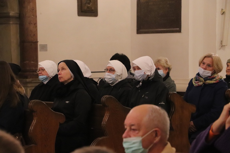 Msza św. w 1. rocznicę śmierci bp. Józefa Zawitkowskiego