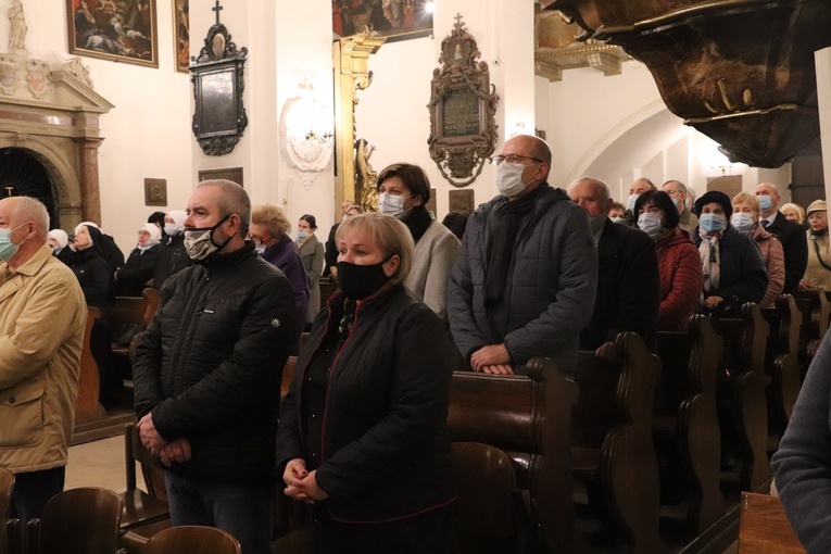 Msza św. w 1. rocznicę śmierci bp. Józefa Zawitkowskiego