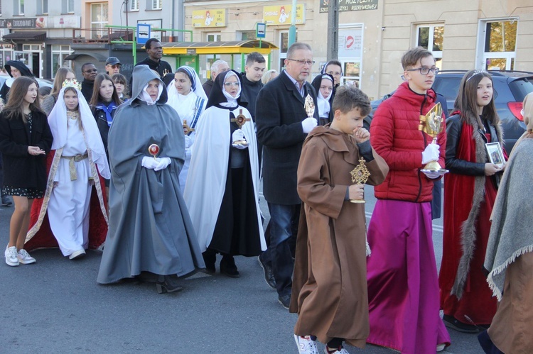 Dębica. Pochód Świętych Rodzin