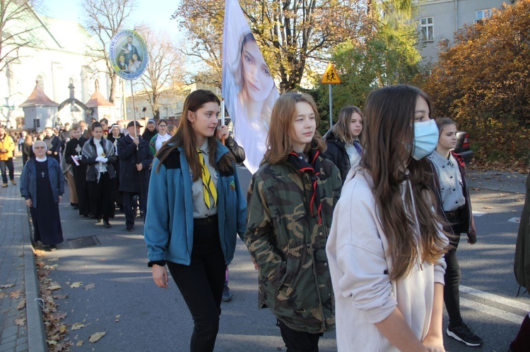 Dębica. Pochód Świętych Rodzin