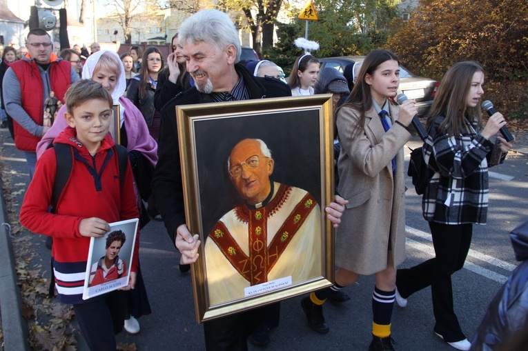 Dębica. Pochód Świętych Rodzin