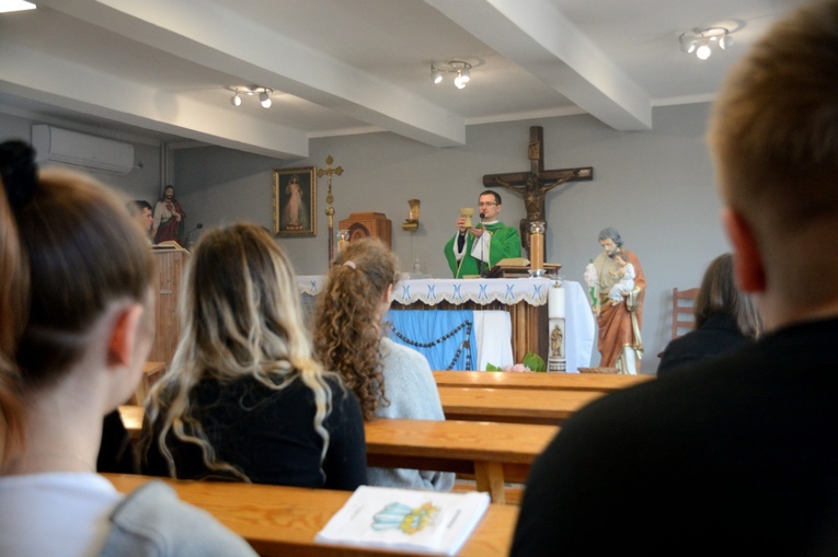 Szkoła Animatora Ruchu Światło-Życie