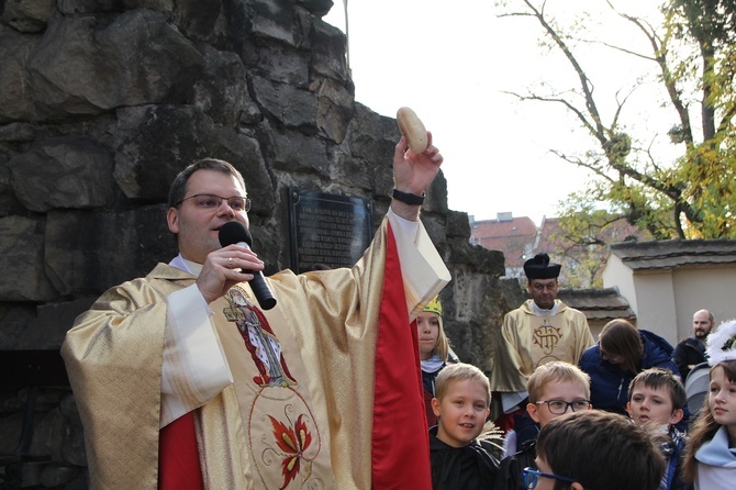 Wszyscy Święci w parafii pw. św. Jadwigi we Wrocławiu-Leśnicy