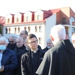 Ostatnie pożegnanie o. Krzysztofa Janasa OFMConv w Harmężach