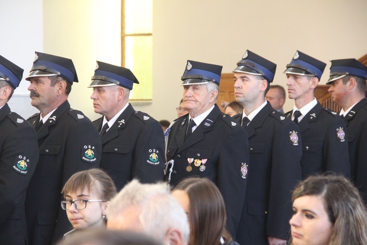 Zabrnie. 40 lat parafii