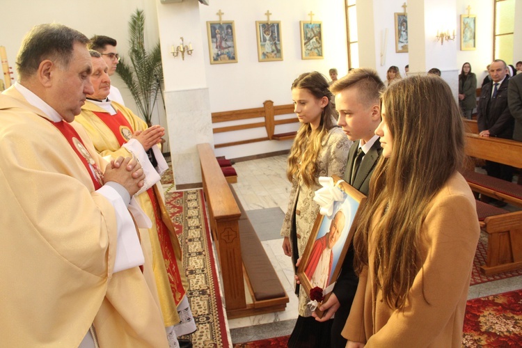 Zabrnie. 40 lat parafii