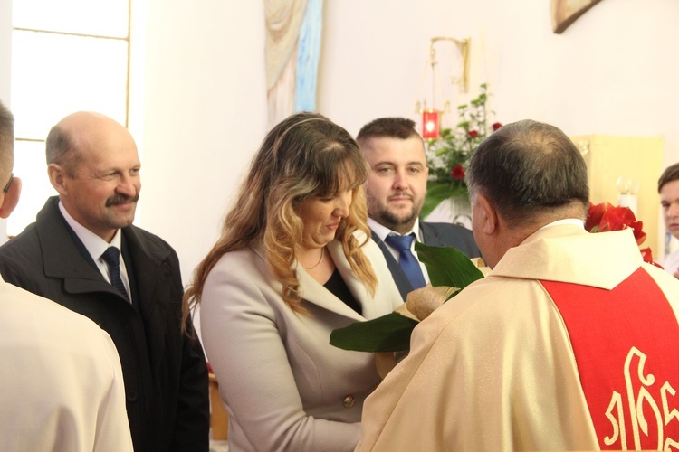 Zabrnie. 40 lat parafii
