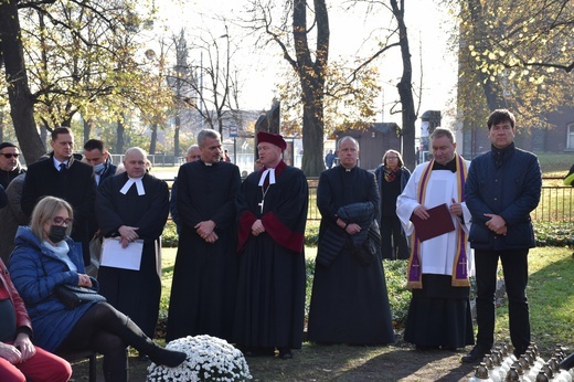 Modlitwa na Cmentarzu Nieistniejących Cmentarzy