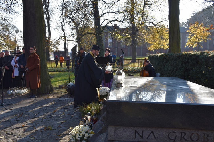 Modlitwa na Cmentarzu Nieistniejących Cmentarzy