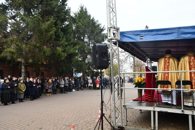 Wszystkich Świętych na koszalińskim cmentarzu