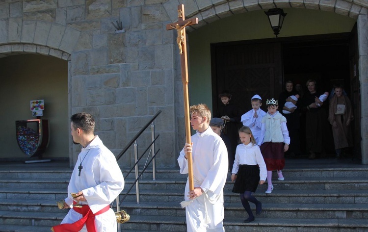 "Holy Wins" - święci odwiedzili parafię w Wieprzu koło Żywca