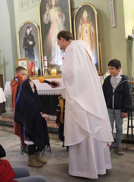 "Holy Wins" - święci odwiedzili parafię w Wieprzu koło Żywca