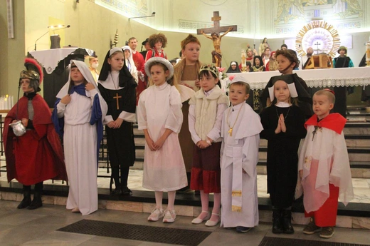 "Holy Wins" - święci odwiedzili parafię w Wieprzu koło Żywca