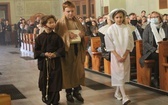 "Holy Wins" - święci odwiedzili parafię w Wieprzu koło Żywca