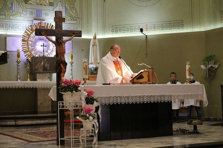 "Holy Wins" - święci odwiedzili parafię w Wieprzu koło Żywca