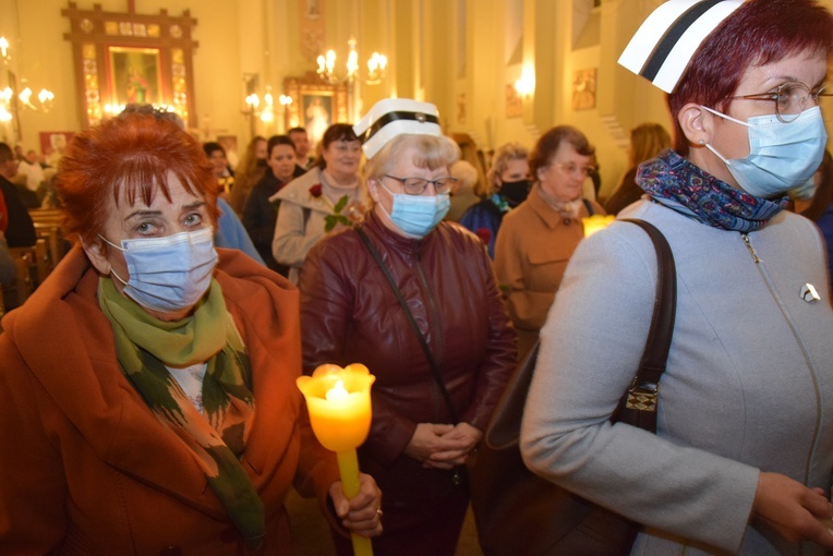 Noc Świętych w Głownie