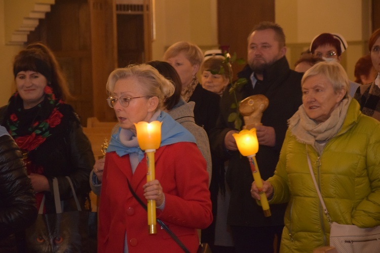 Noc Świętych w Głownie