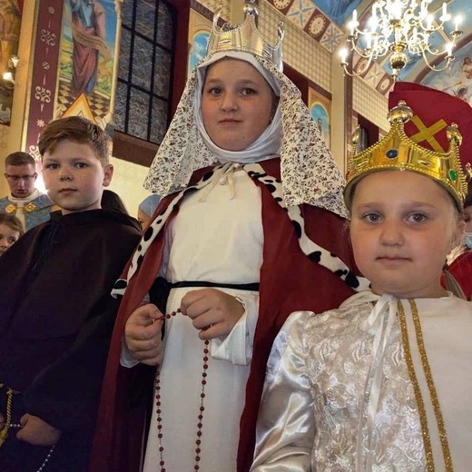 Korowód Świętych uśmiechniętych w parafii św. Michała Archanioła w Leśnej - 2021