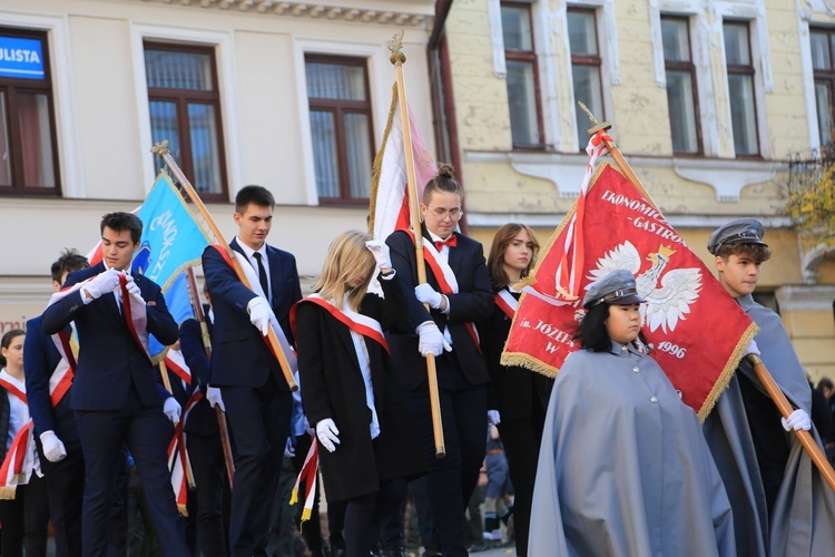 Pierwsze Niepodległe