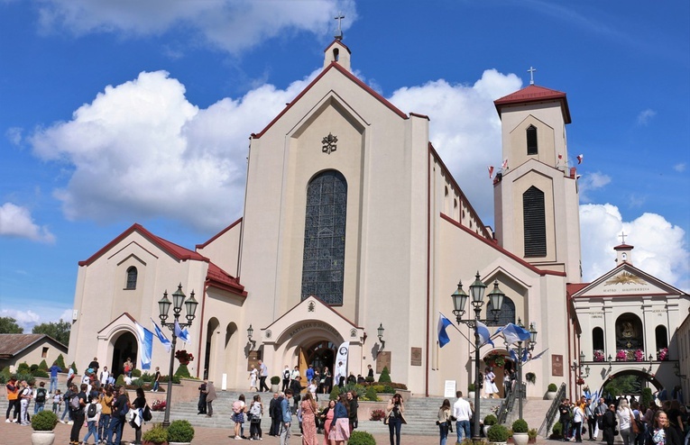 Skarżyska Ostra Brama.