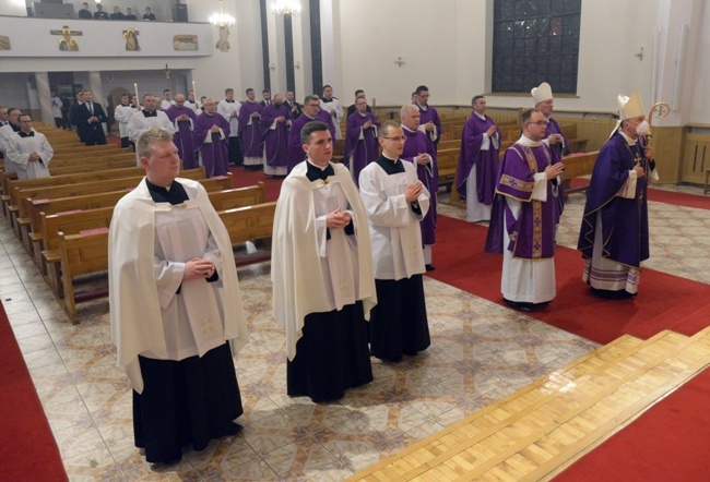 Radomscy alumni modlili się za zmarłych kapłanów