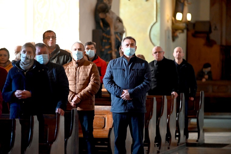 Synod zaczęli od parafialnych koordynatorów