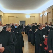 Dziekani archidiecezji o synodzie