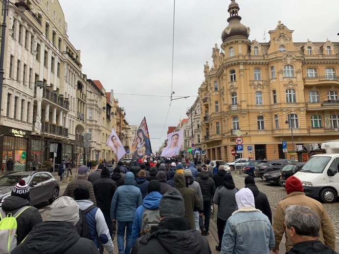 Męski Różaniec w Świdnicy i Bydgoszczy