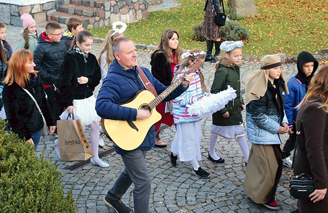 	Procesja w Morągu.