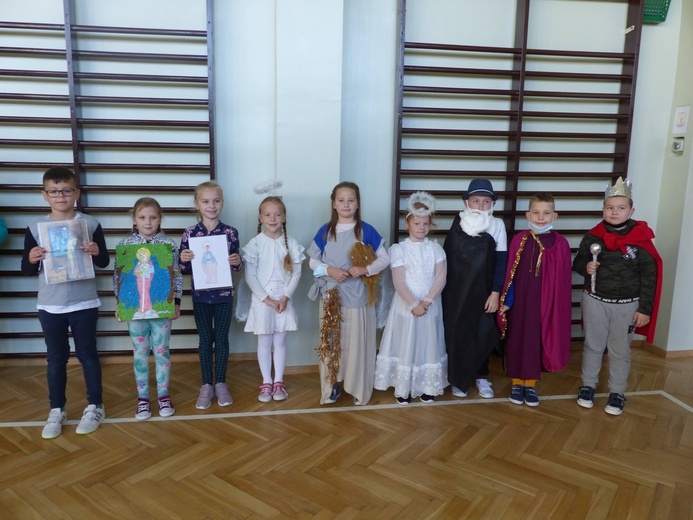 Marsz świętych w Borowej k. Mielca