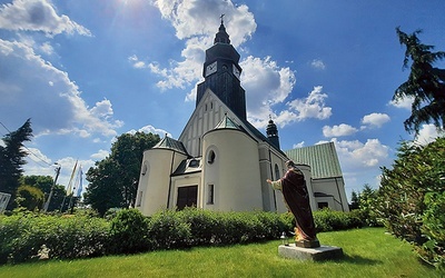 Stuletnia świątynia.