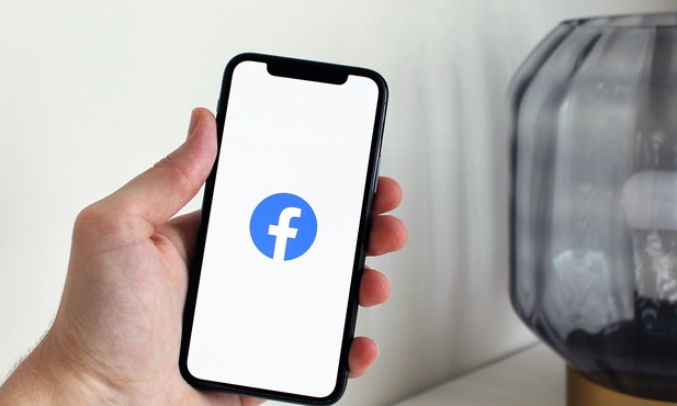 Sygnalistka Facebooka ostrzega przed nowym projektem Zuckerberga