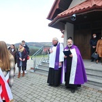 Poświęcenie Kresowej Drogi Krzyżowej w Radwanowicach