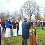 Poświęcenie Kresowej Drogi Krzyżowej w Radwanowicach