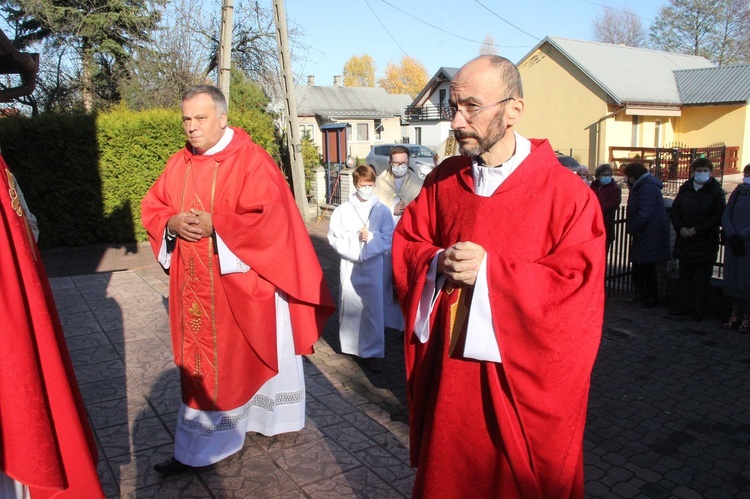 Łopoń. Uroczystość nadania szkole imienia